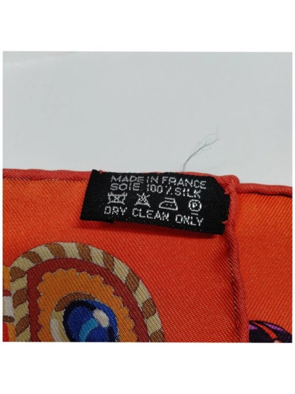 Hermes Chocs en Plumes Carré 90 Silk Scarf - Picture 10 of 10